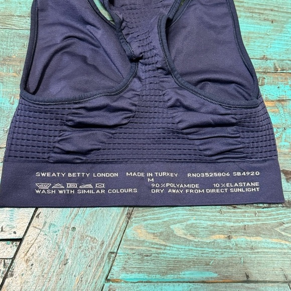 Sweaty Betty Stamina Sports Bra Size Medium Workout - Picture 10 of 11